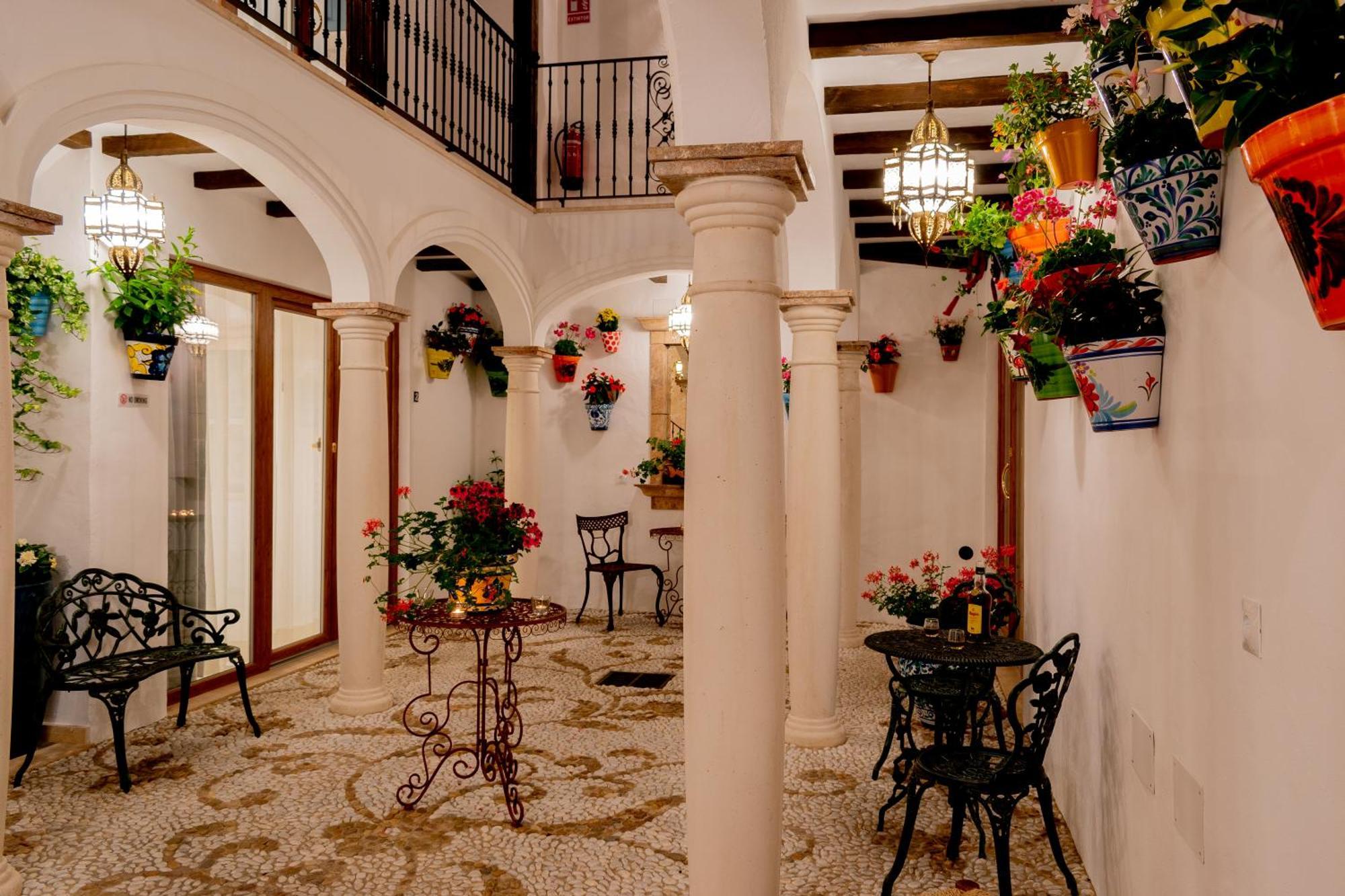 Casa Del Patio - Boutique Apartments (Adults Only) เอสเตโปนา ภายนอก รูปภาพ