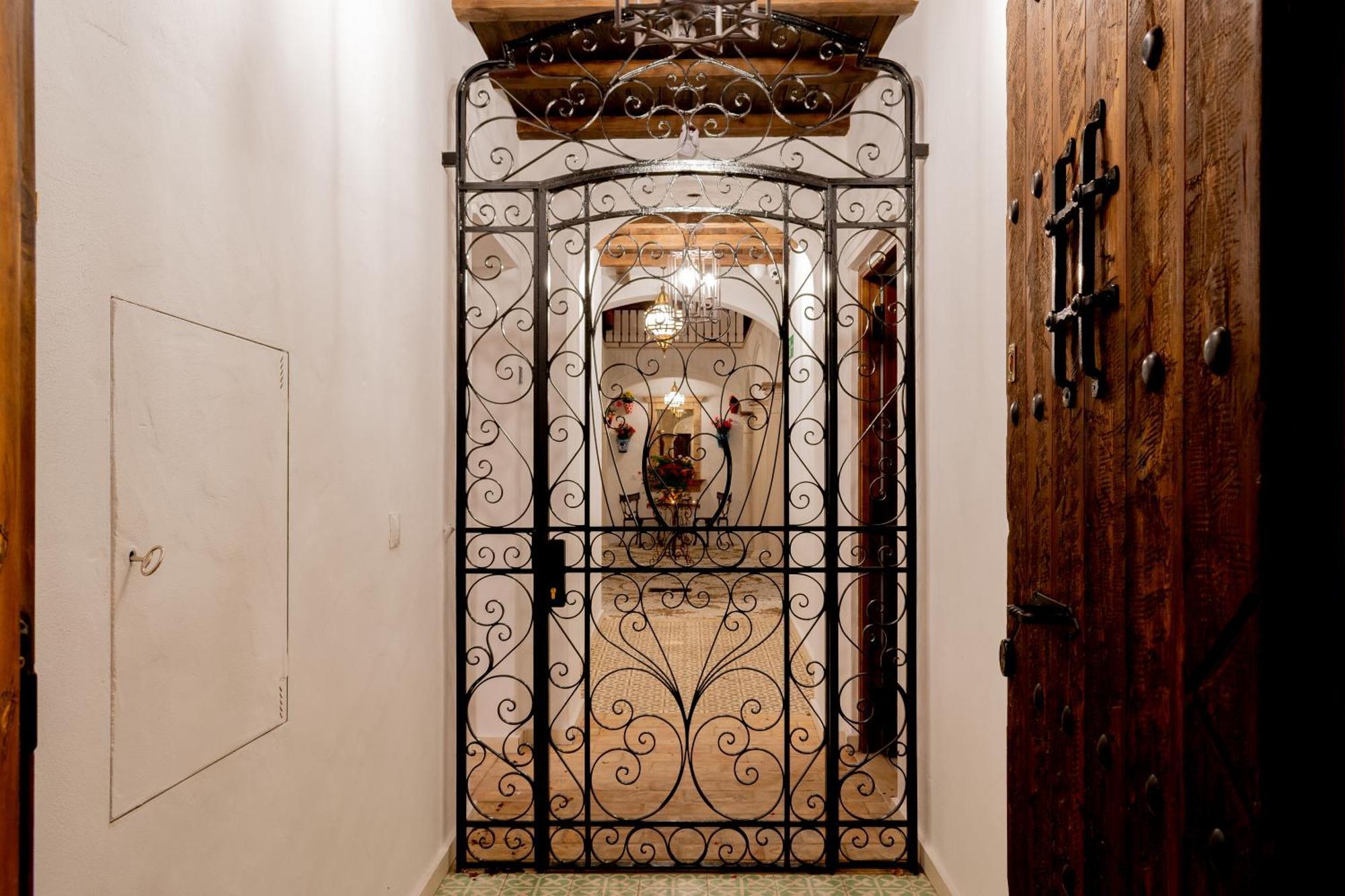 Casa Del Patio - Boutique Apartments (Adults Only) เอสเตโปนา ภายนอก รูปภาพ