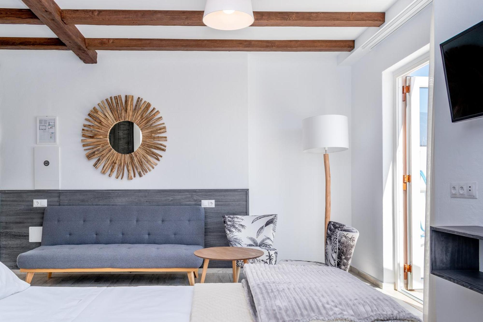 Casa Del Patio - Boutique Apartments (Adults Only) เอสเตโปนา ภายนอก รูปภาพ