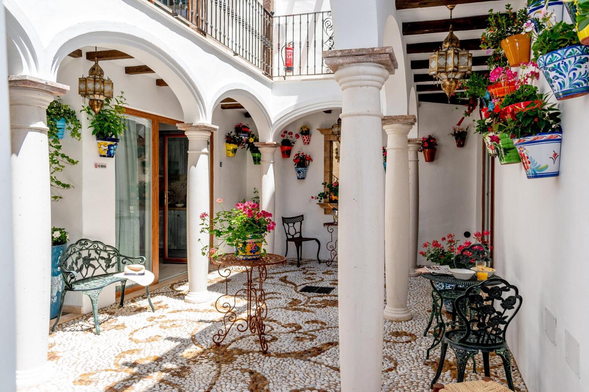 Casa Del Patio - Boutique Apartments (Adults Only) เอสเตโปนา ภายนอก รูปภาพ