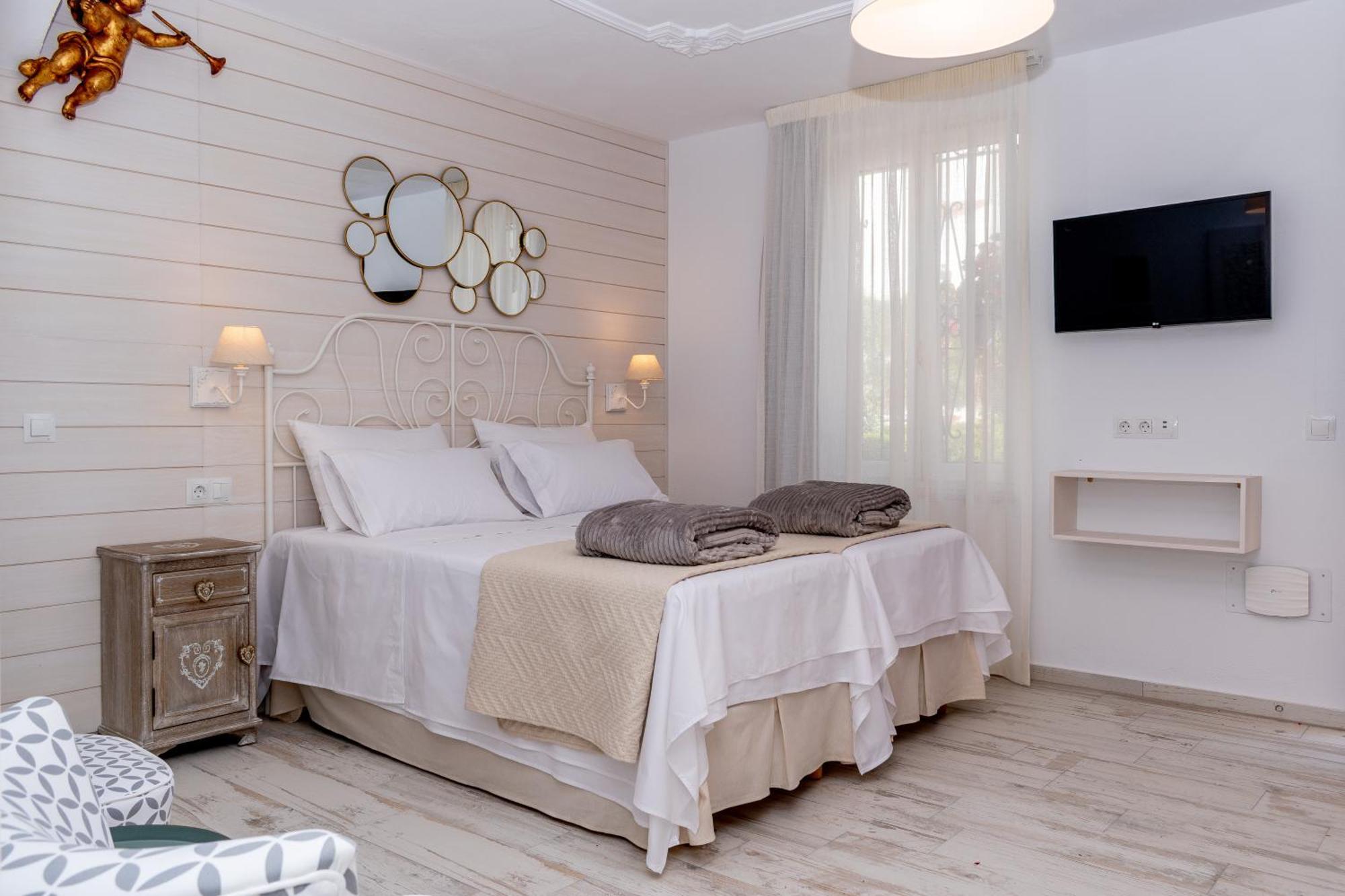 Casa Del Patio - Boutique Apartments (Adults Only) เอสเตโปนา ภายนอก รูปภาพ